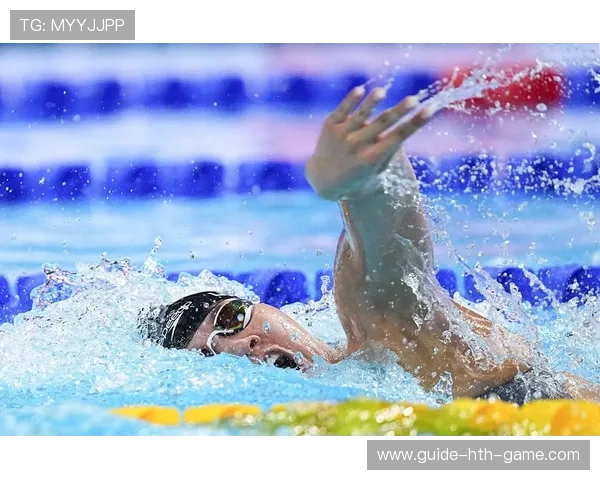 游泳世锦赛惊现“水下飞人”，纪录秒被刷新